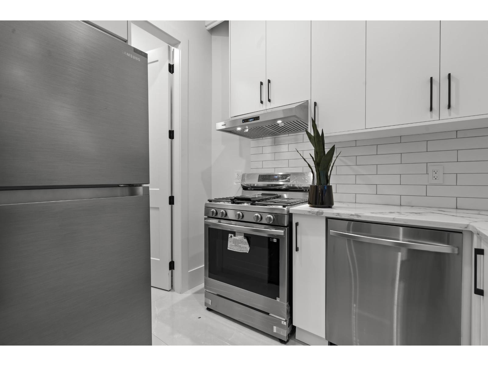 10033 173a Street, Surrey, British Columbia  V4N 4L2 - Photo 19 - R3028826