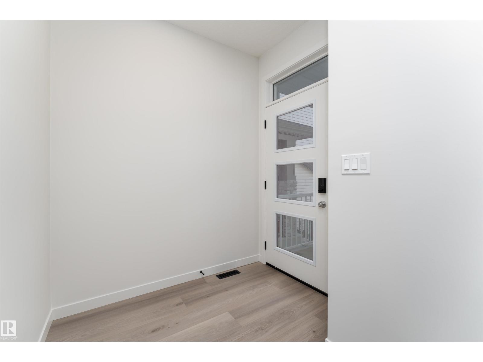 2319 159 St Sw, Edmonton, Alberta  T6W 5K5 - Photo 2 - E4457201