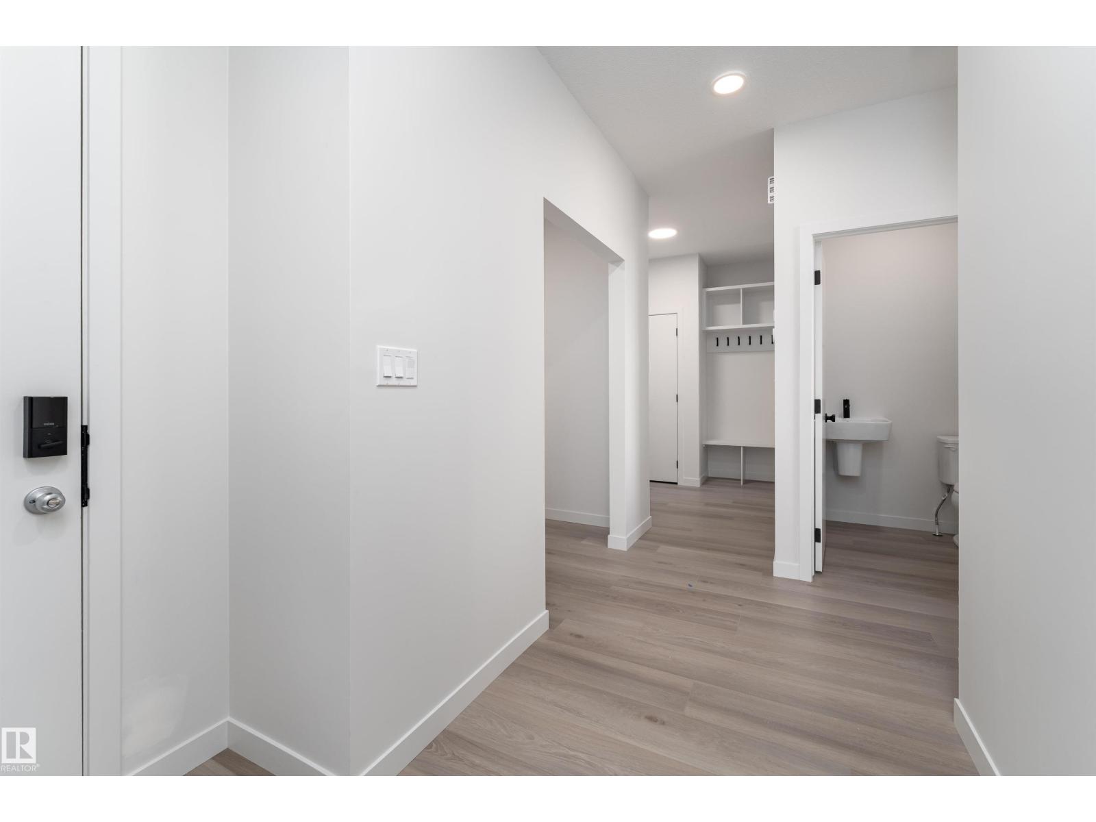 2319 159 St Sw, Edmonton, Alberta  T6W 5K5 - Photo 3 - E4457201