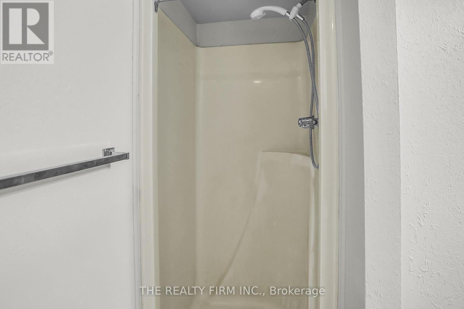 2 - 151 Bonaventure Drive, London East, Ontario  N5V 4M1 - Photo 24 - X12397364