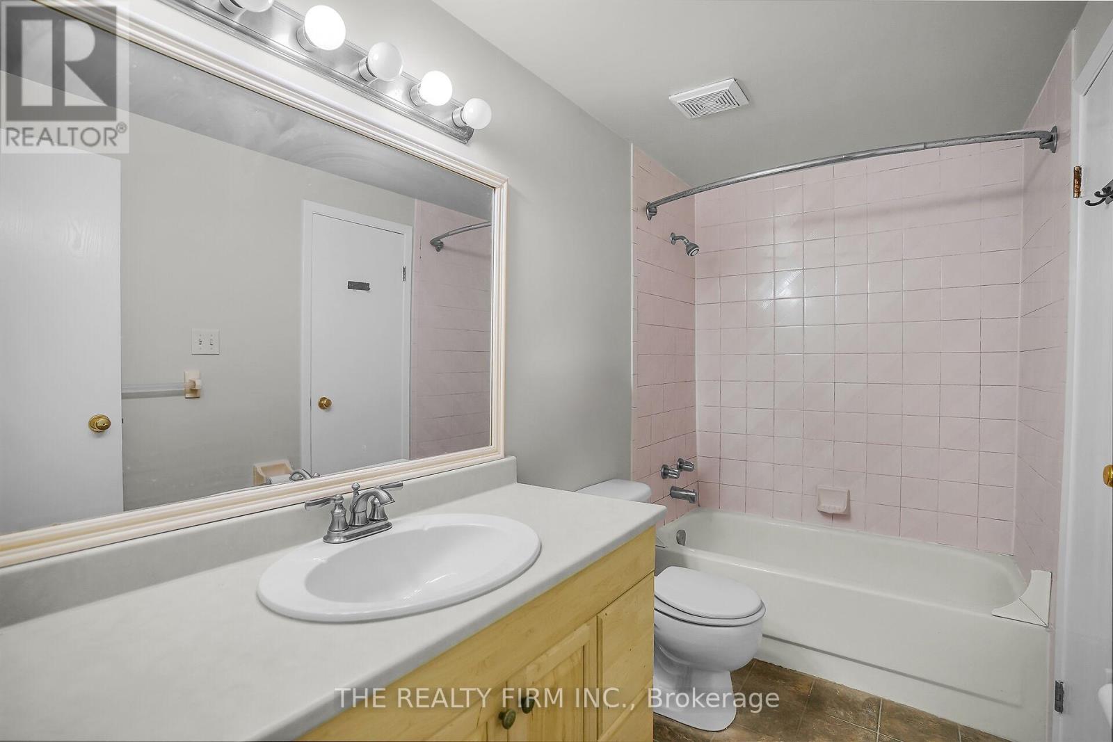 2 - 151 Bonaventure Drive, London East, Ontario  N5V 4M1 - Photo 25 - X12397364