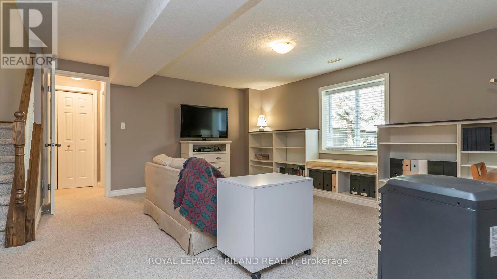 63 Hummingbird Lane, St. Thomas, Ontario  N5R 6M8 - Photo 22 - X12397423