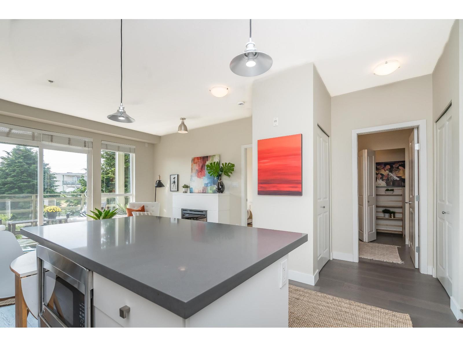 301 15850 26 Avenue, Surrey, British Columbia V3S 2N6 - Photo 9 - R3046386