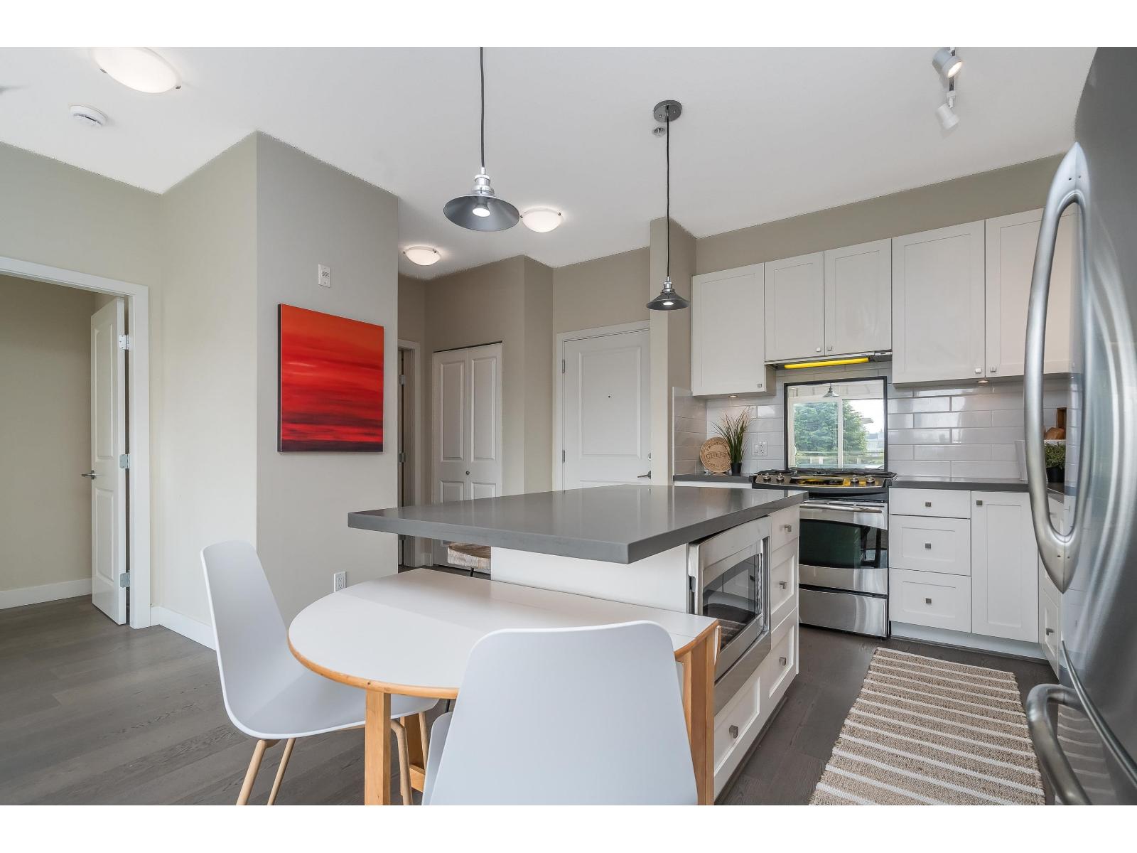 301 15850 26 Avenue, Surrey, British Columbia V3S 2N6 - Photo 7 - R3046386