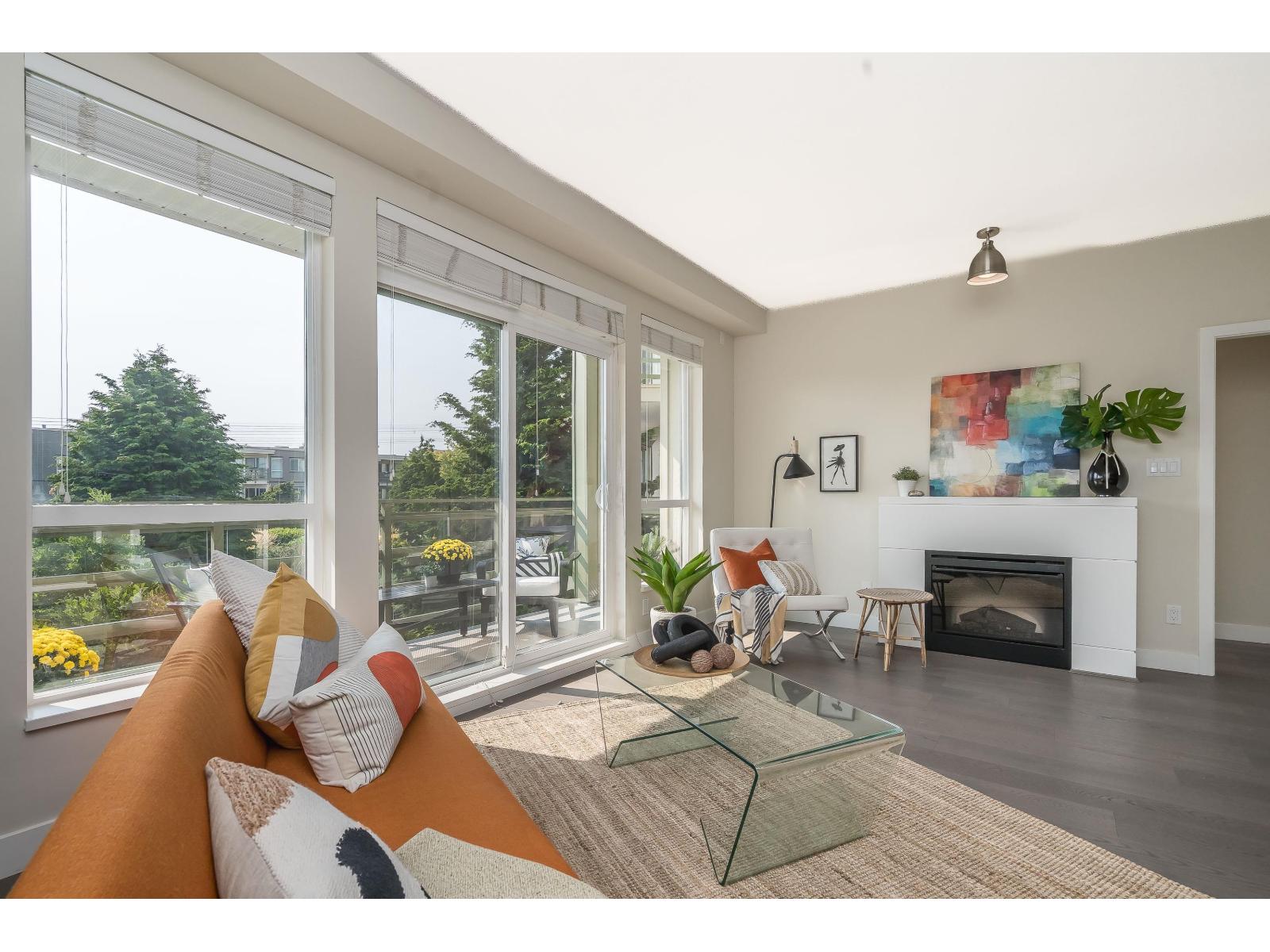 301 15850 26 Avenue, Surrey, British Columbia V3S 2N6 - Photo 11 - R3046386