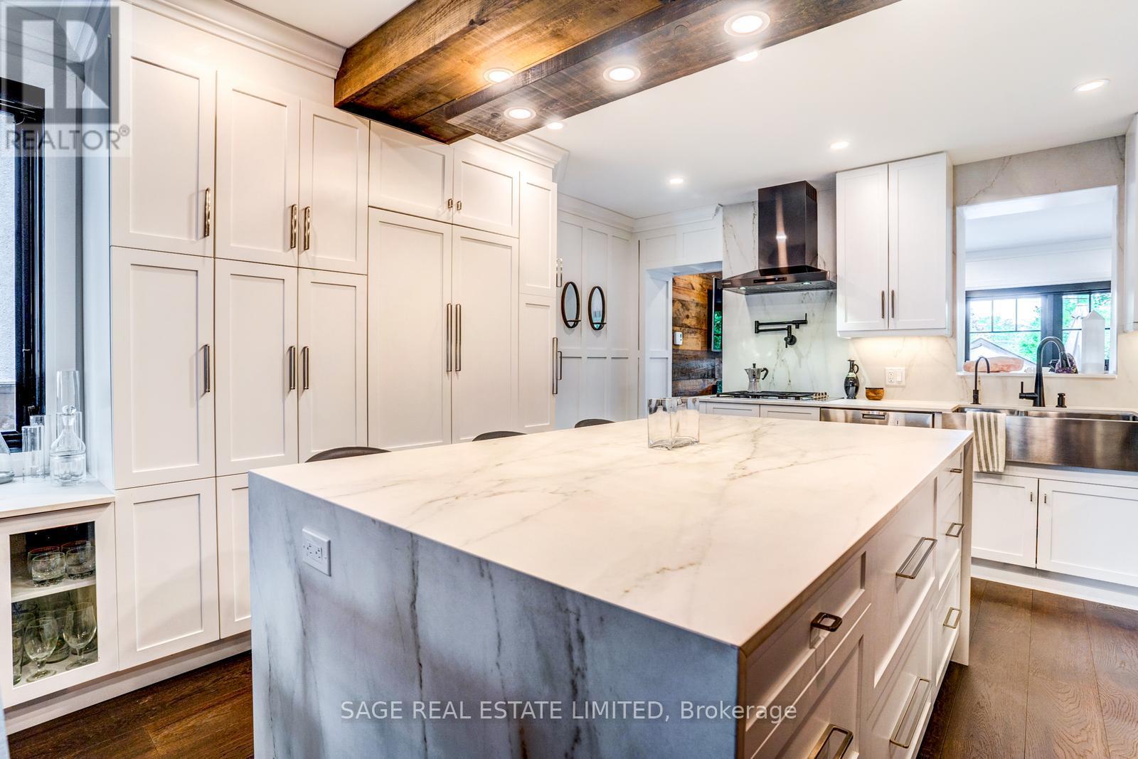 156 Craighurst Avenue, Toronto, Ontario  M4R 1K2 - Photo 7 - C12397102