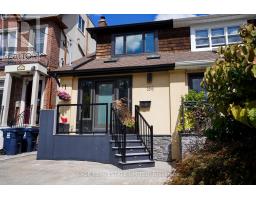 156 CRAIGHURST AVENUE, Toronto, Ontario