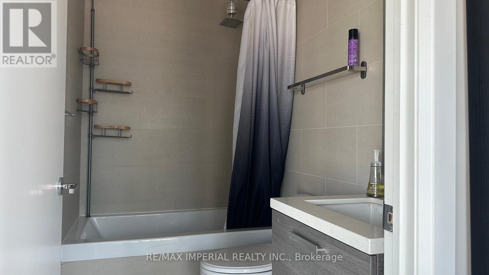2201 - 224 King Street W, Toronto, Ontario  M5H 0A6 - Photo 12 - C12397114