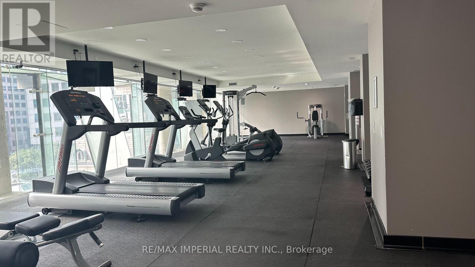 2201 - 224 King Street W, Toronto, Ontario  M5H 0A6 - Photo 14 - C12397114