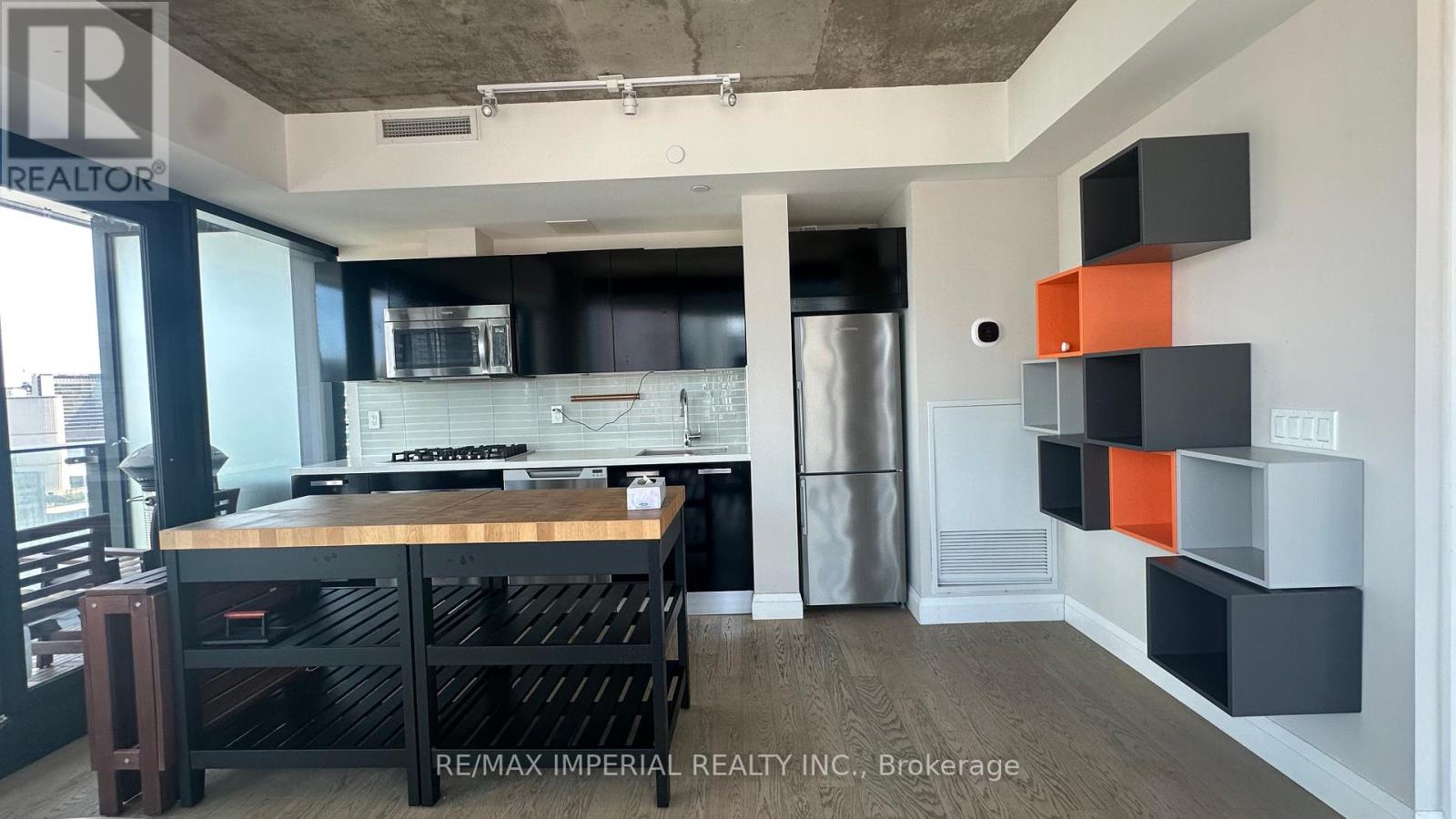 2201 - 224 King Street W, Toronto, Ontario  M5H 0A6 - Photo 6 - C12397114