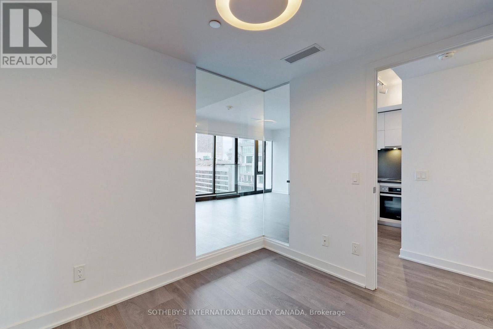 2404 - 188 Cumberland Street, Toronto, Ontario  M5R 0B6 - Photo 16 - C12397187