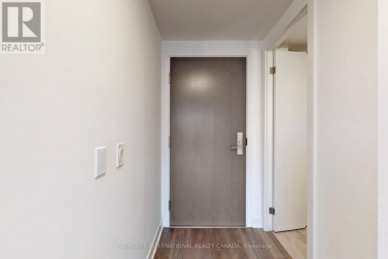 2404 - 188 Cumberland Street, Toronto, Ontario  M5R 0B6 - Photo 21 - C12397187