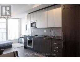 2206 - 403 CHURCH STREET, Toronto, Ontario