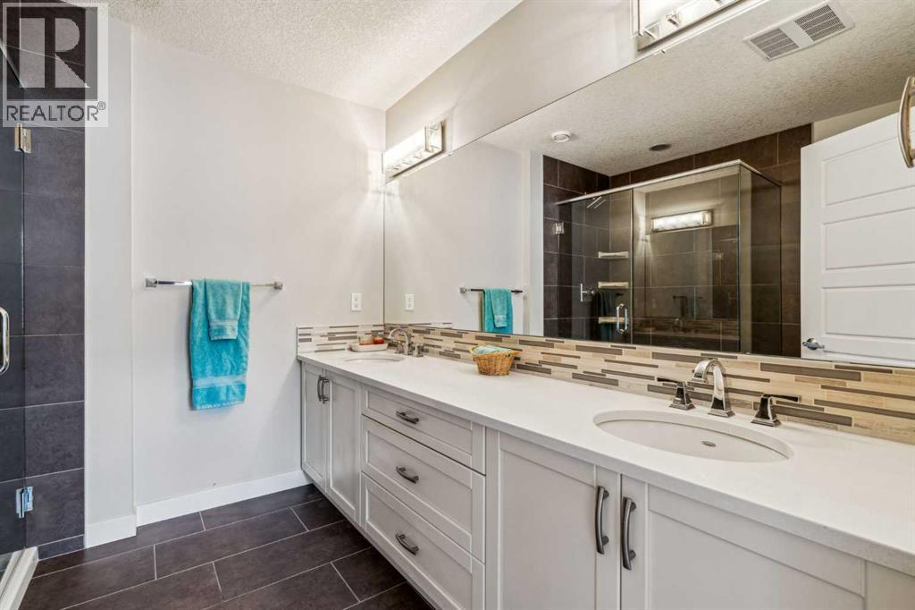 30 Cranbrook Villas Se, Calgary, Alberta  t3m 1z3 - Photo 24 - A2247078