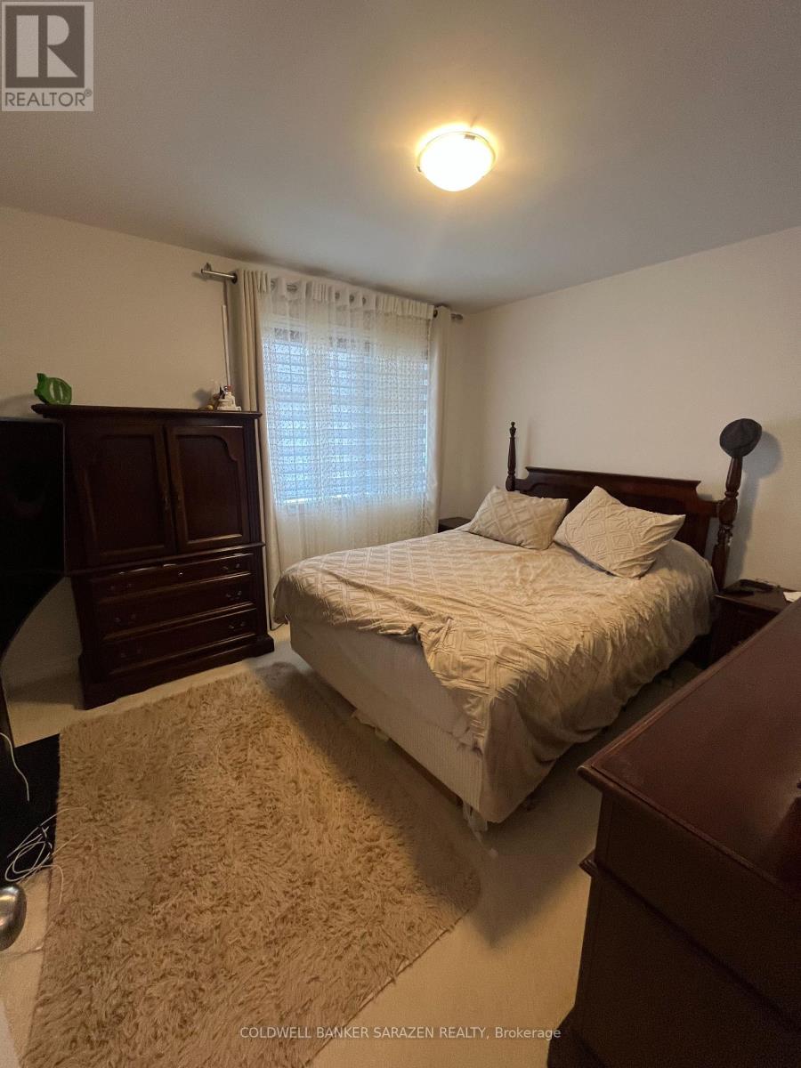 248 Dagenham Street, Ottawa, Ontario  K2S 2X7 - Photo 8 - X12397402