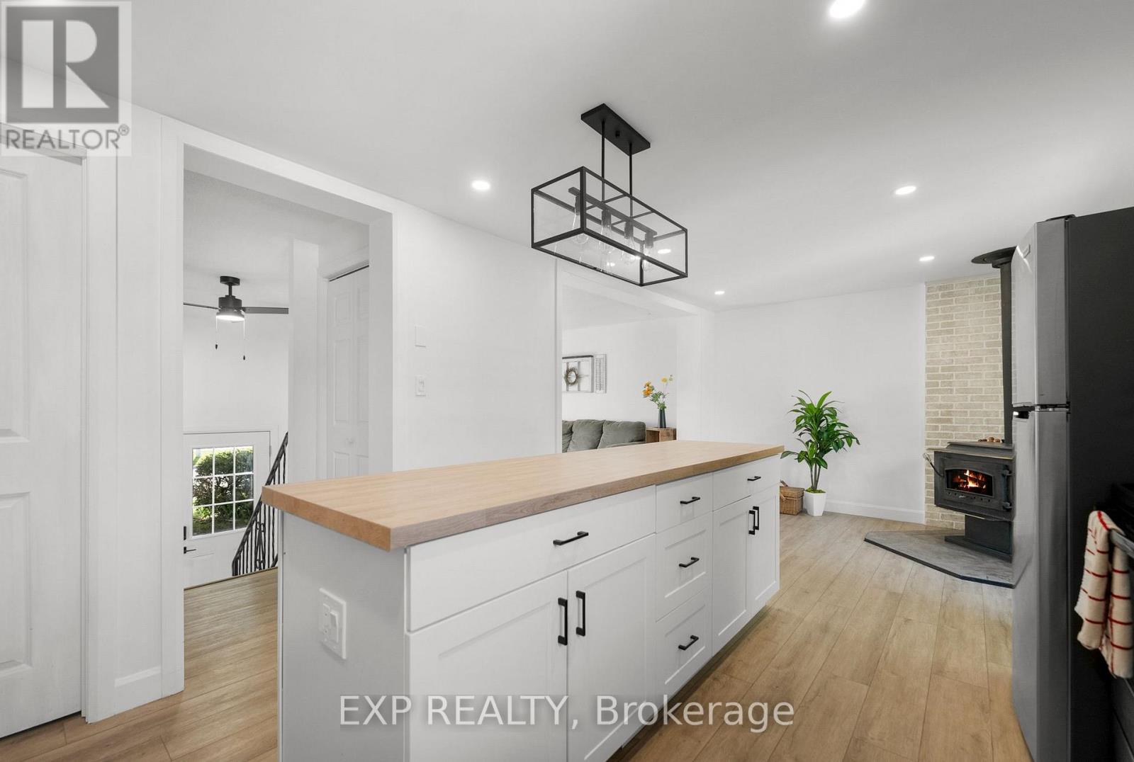 146 Barnet Boulevard, Renfrew, Ontario  K7V 4C7 - Photo 10 - X12397345