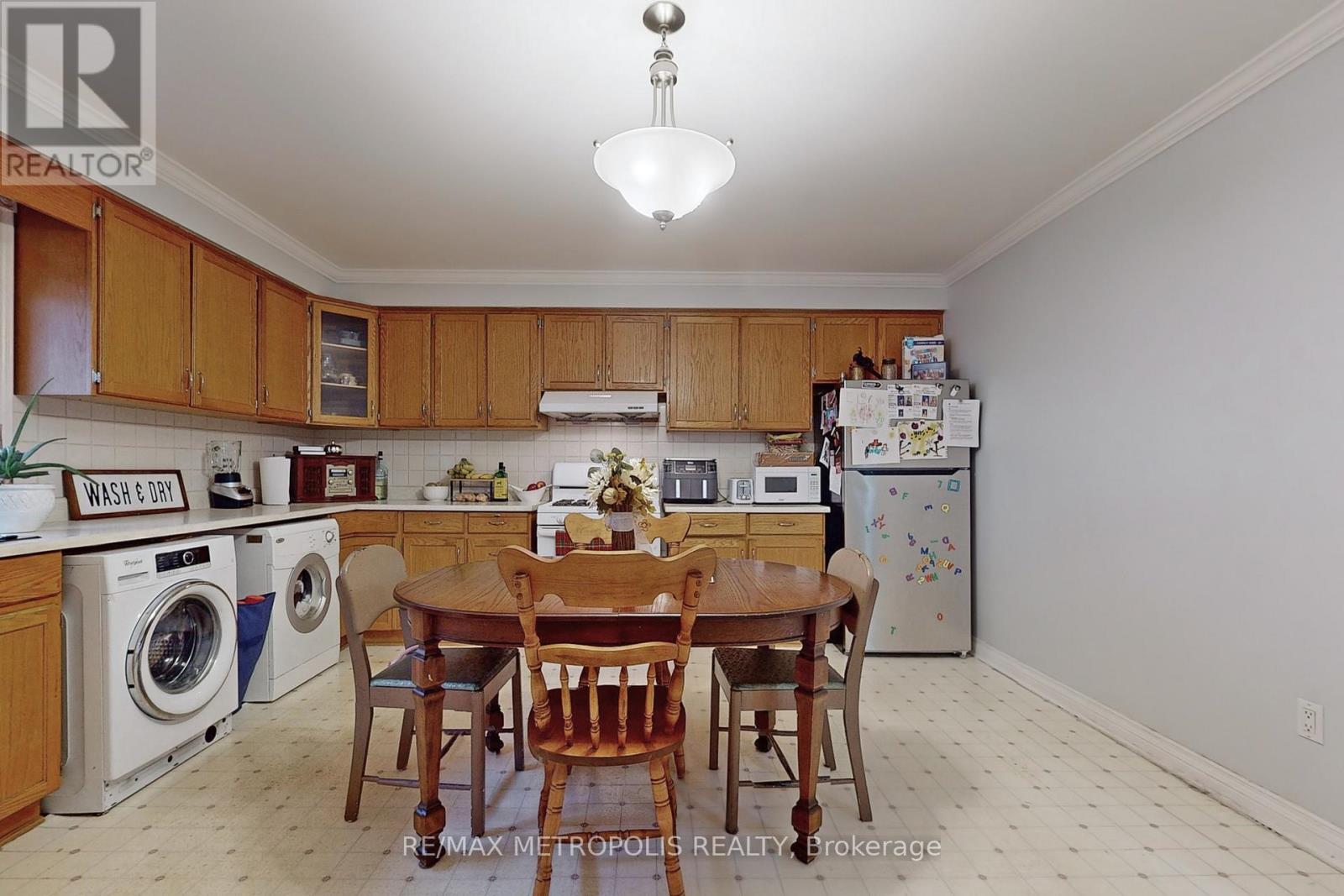 709 Keates Avenue, Oshawa, Ontario  L1H 7Y3 - Photo 13 - E12397155
