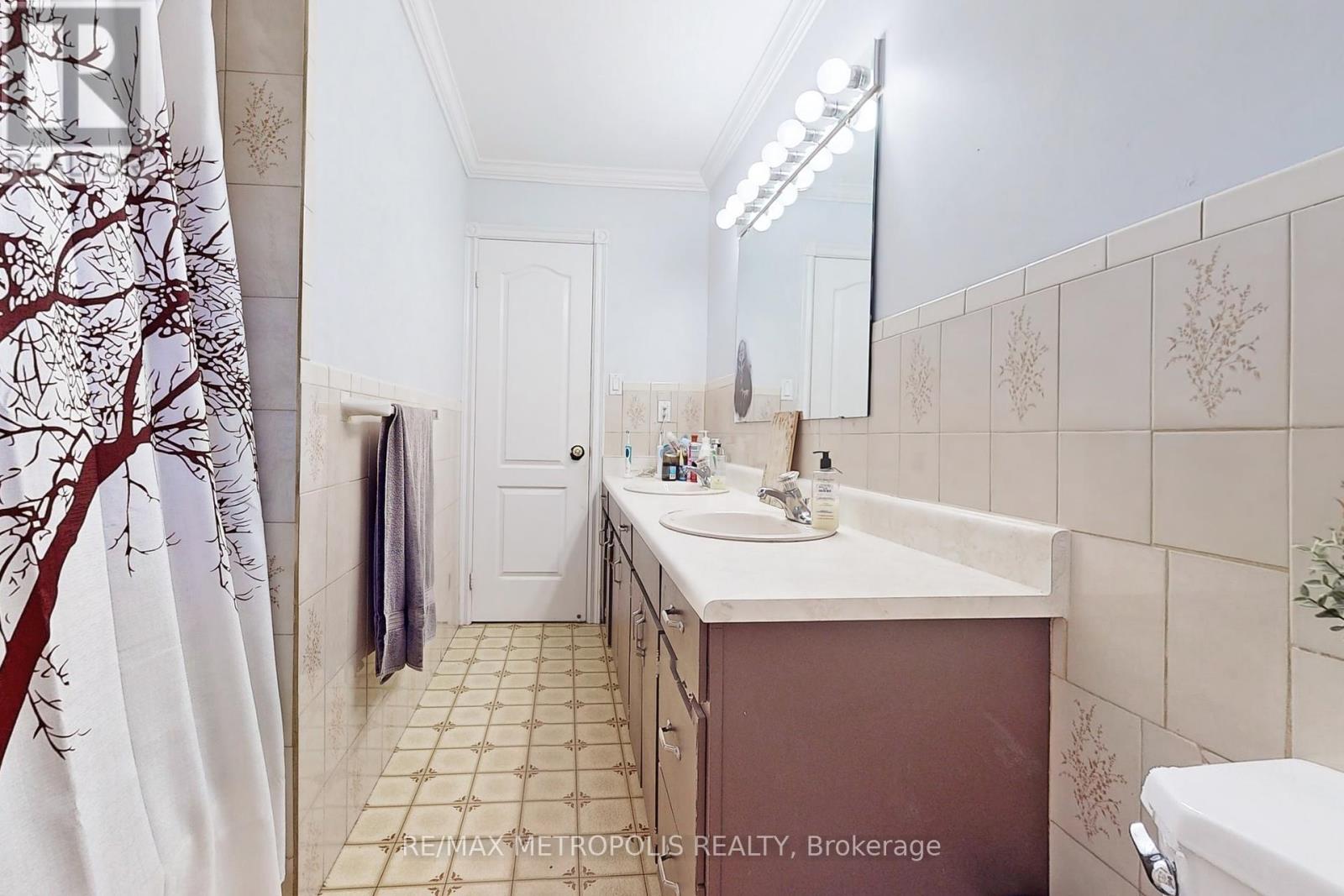 709 Keates Avenue, Oshawa, Ontario  L1H 7Y3 - Photo 28 - E12397155