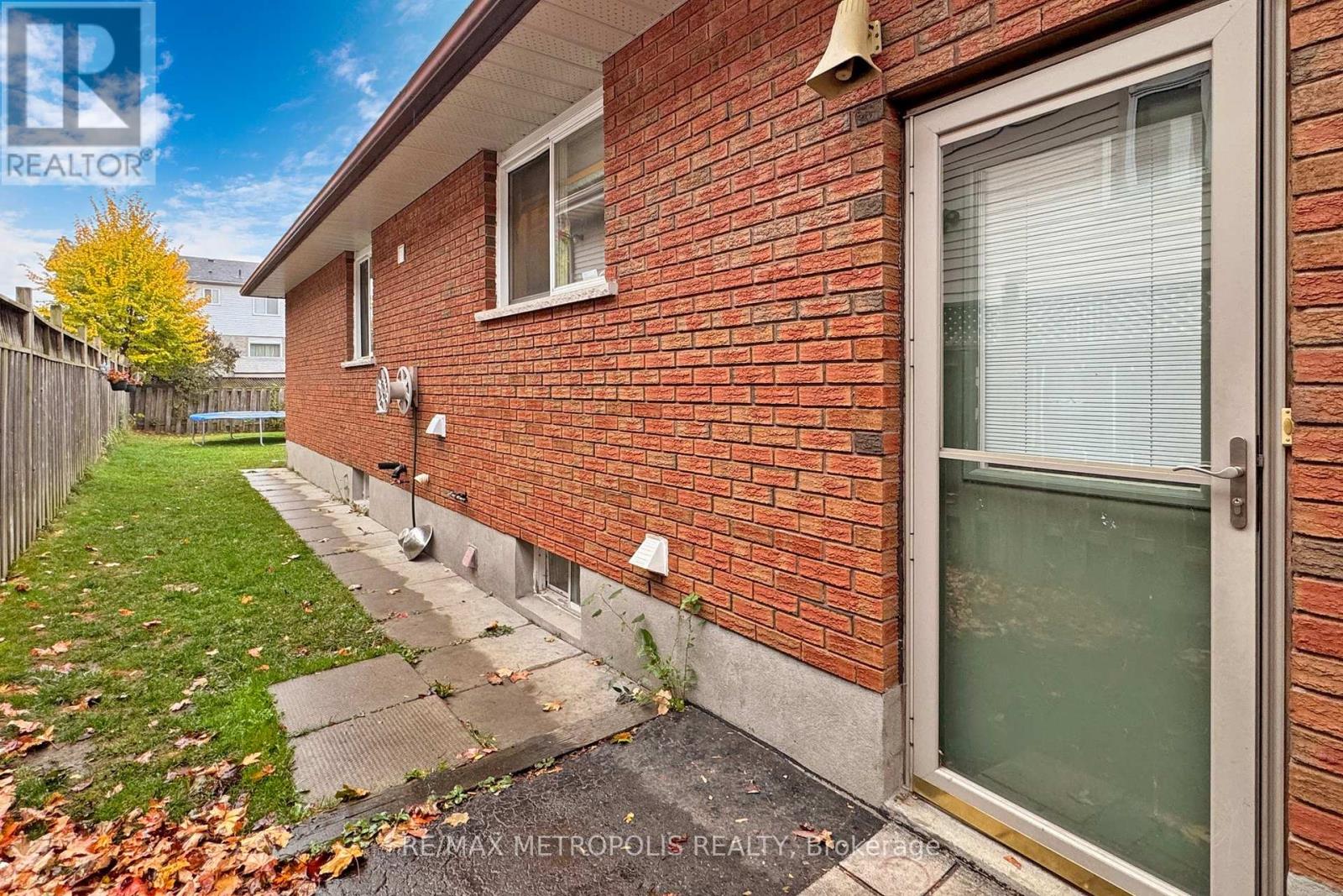 709 Keates Avenue, Oshawa, Ontario  L1H 7Y3 - Photo 50 - E12397155