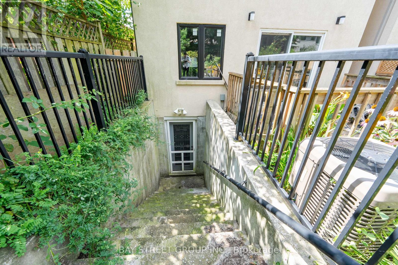 67 North Edgely Avenue, Toronto, Ontario  M1K 1T8 - Photo 46 - E12397193