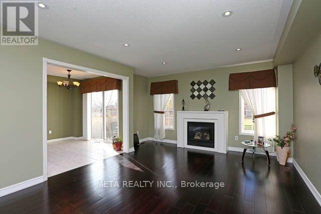 1628 GLENBOURNE DRIVE, Oshawa, Ontario