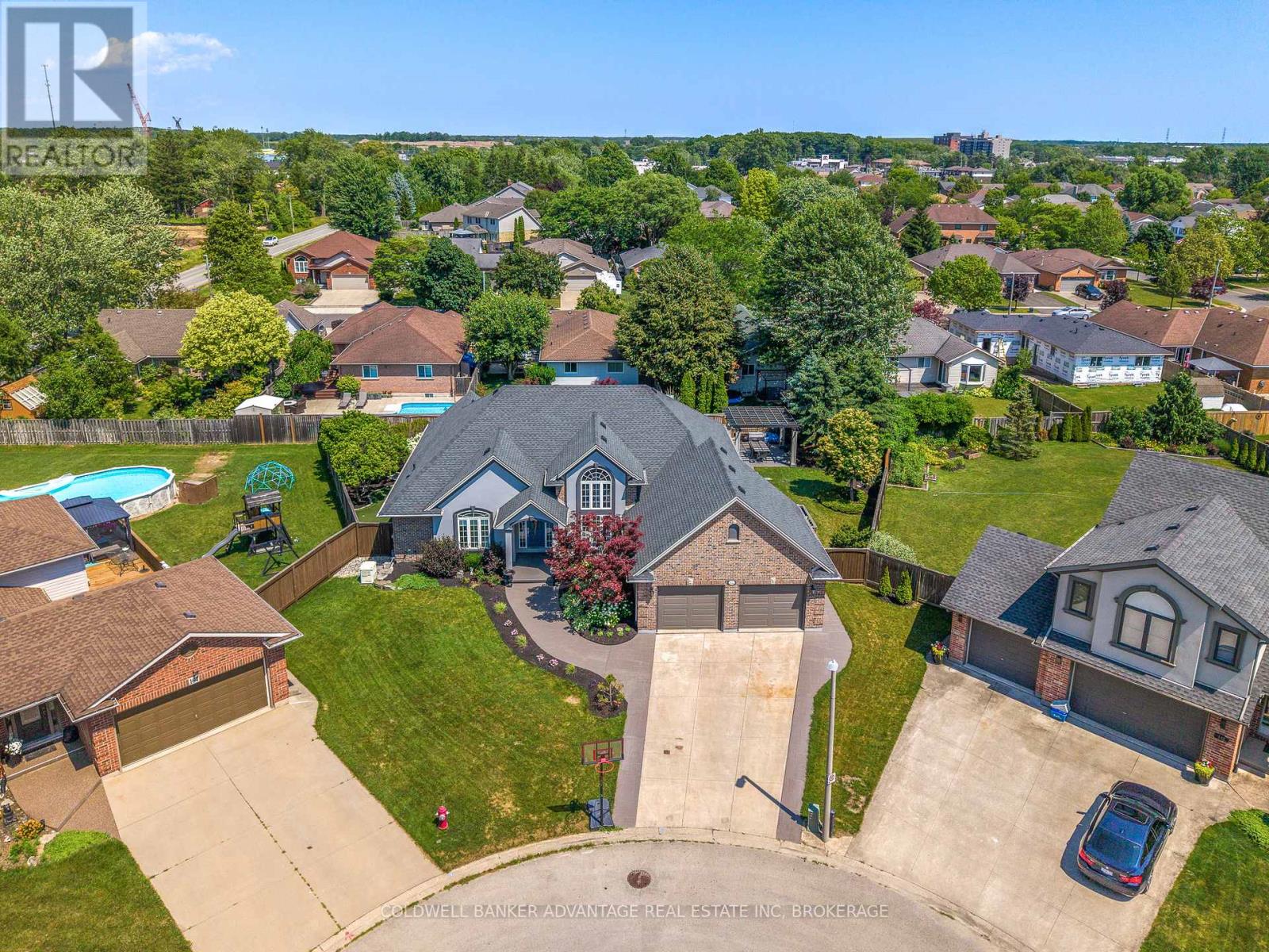 152 Redwood Court, Welland (N. Welland), Ontario  L3C 7C4 - Photo 42 - X12397331