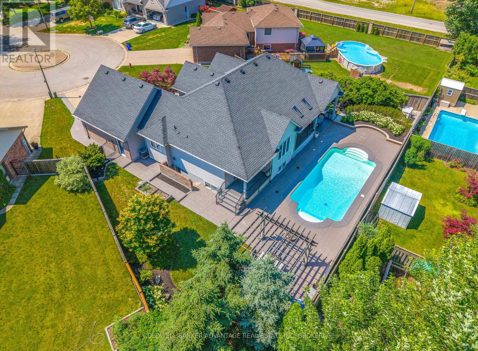 152 Redwood Court, Welland (N. Welland), Ontario  L3C 7C4 - Photo 45 - X12397331