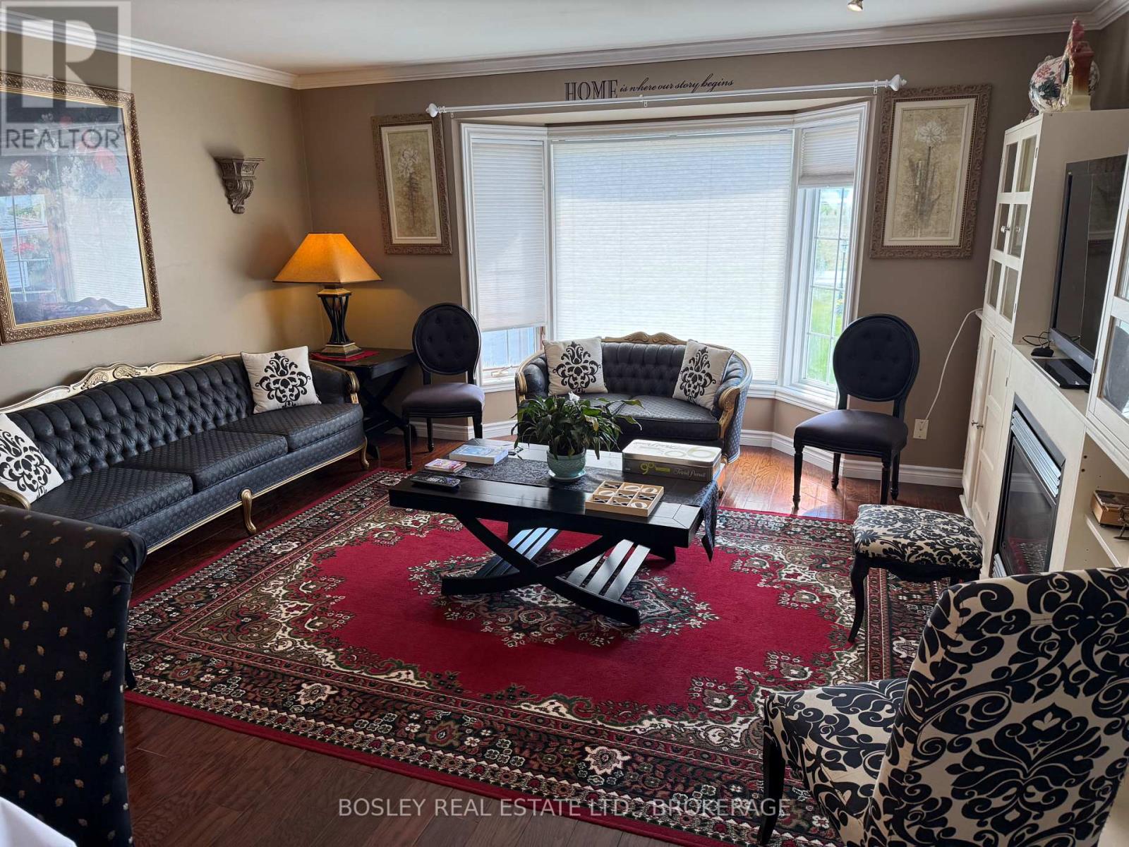 972 Line 3 Road, Niagara-On-The-Lake, Ontario  L0S 1J0 - Photo 4 - X12397399
