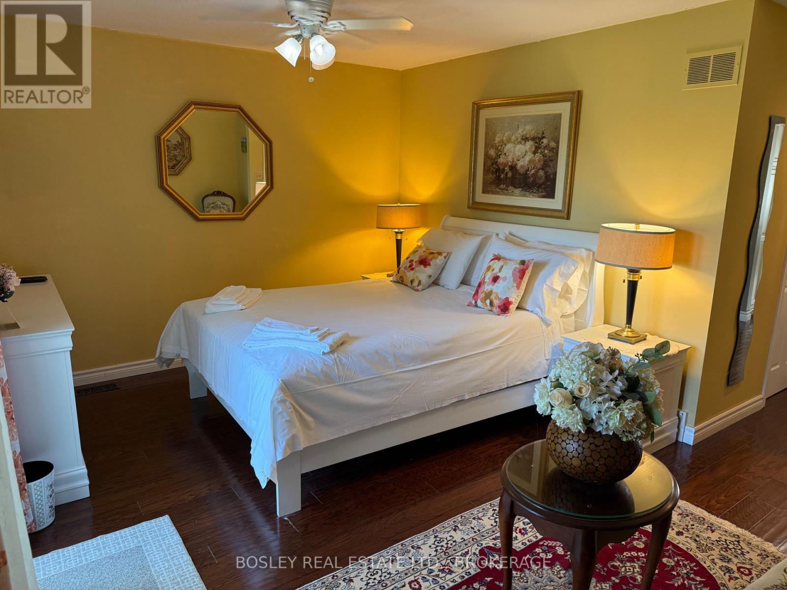 972 Line 3 Road, Niagara-On-The-Lake, Ontario  L0S 1J0 - Photo 6 - X12397399