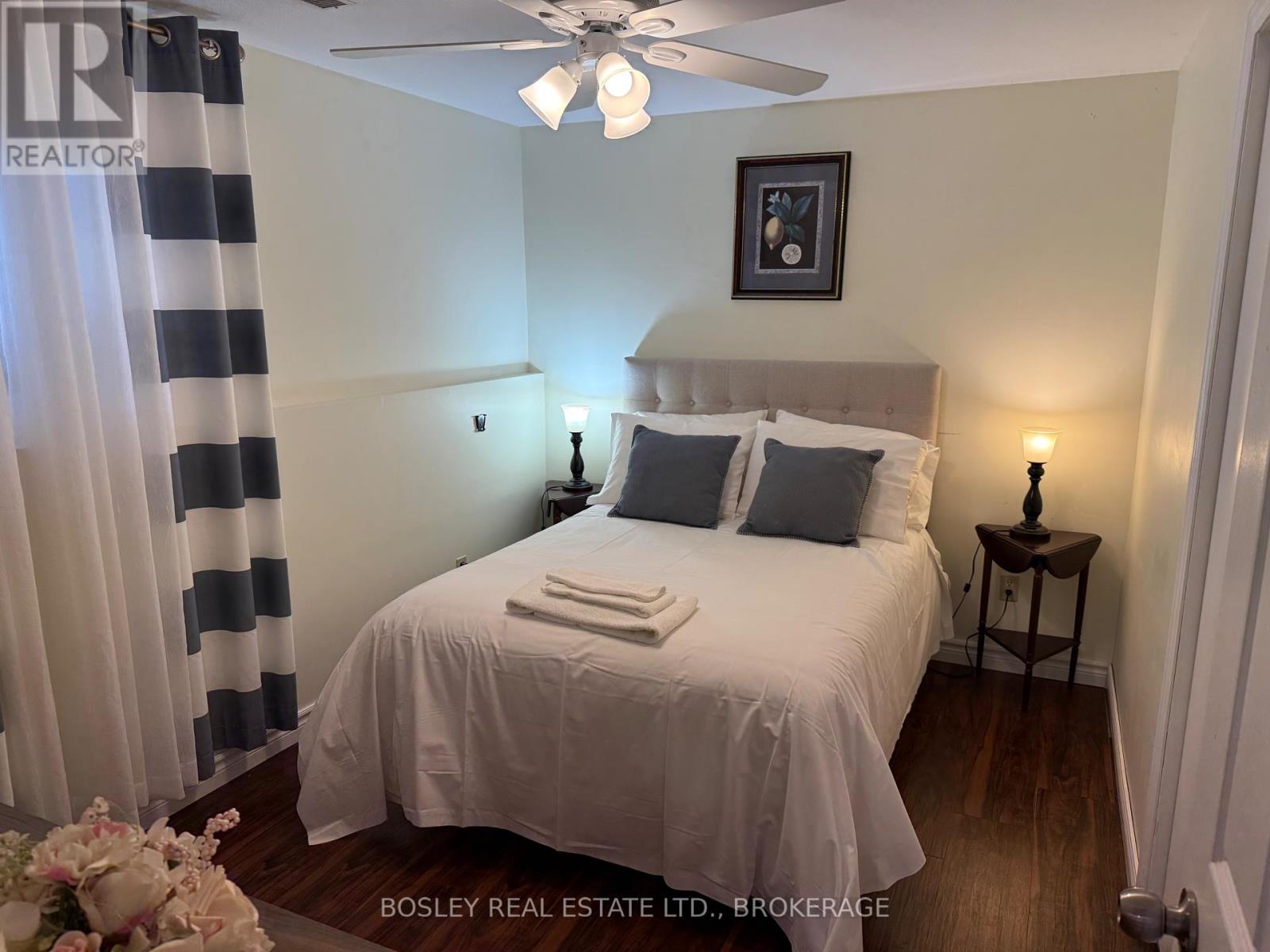 972 Line 3 Road, Niagara-On-The-Lake, Ontario  L0S 1J0 - Photo 8 - X12397399