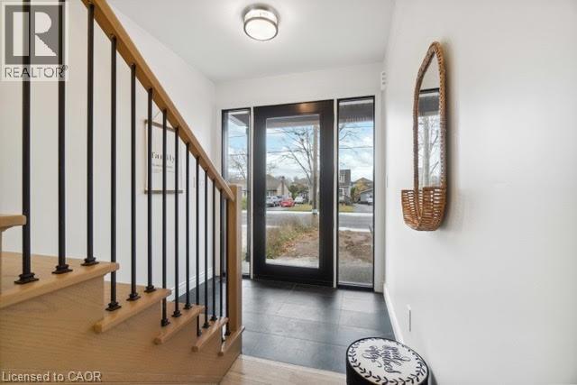 186 Cedardale Avenue, Stoney Creek, Ontario  L8E 1R3 - Photo 2 - 40768586