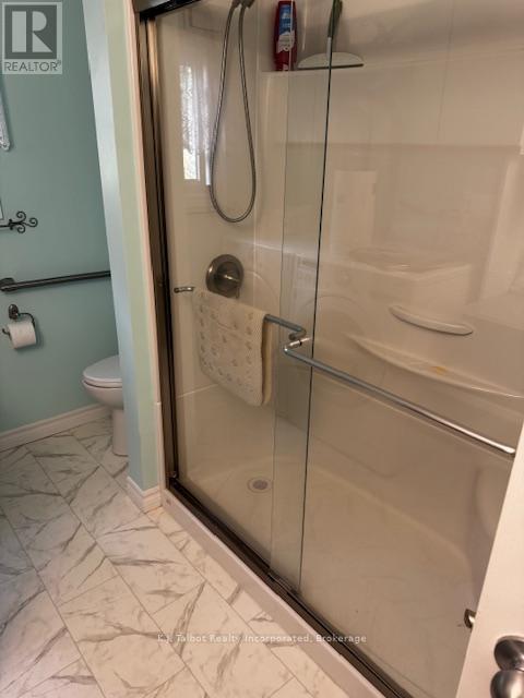 213 Chestnut Drive Drive S, Central Huron (Goderich), Ontario  N0M 1L0 - Photo 14 - X12397405