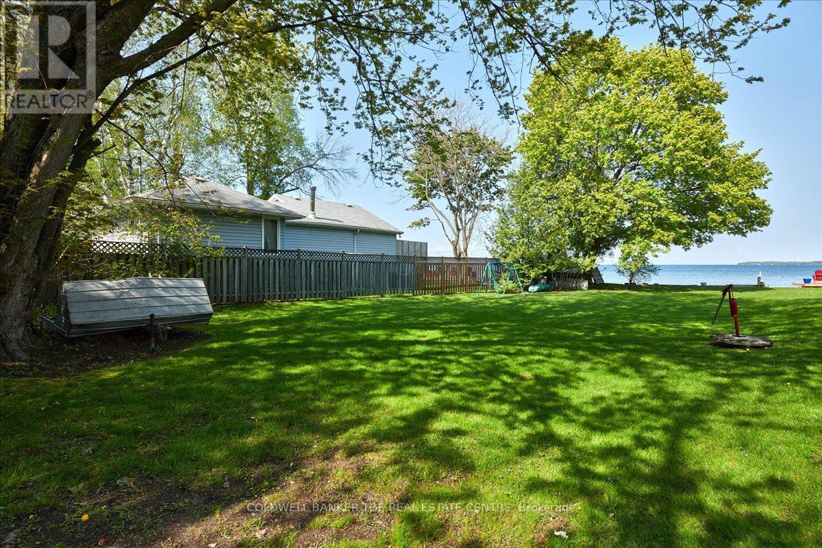 864 7 Line, Innisfil, Ontario  L0L 1C0 - Photo 3 - N12397099