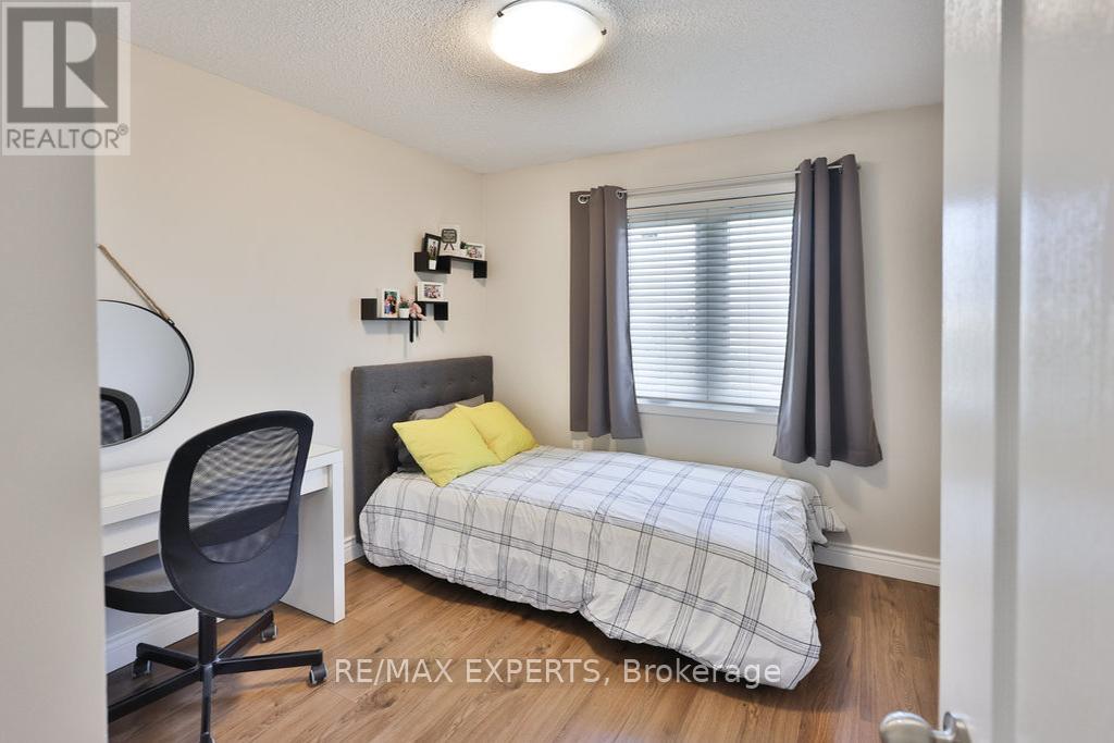 46 Lucena Crescent, Vaughan, Ontario  L6A 2W6 - Photo 15 - N12397133