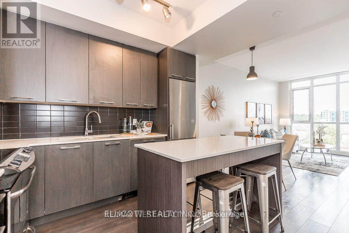 621 - 9471 Yonge Street, Richmond Hill, Ontario  L4C 1V4 - Photo 2 - N12397250