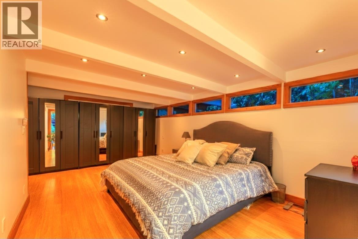 466 E Kings Road, North Vancouver, British Columbia  V7N 1H9 - Photo 19 - R3046663