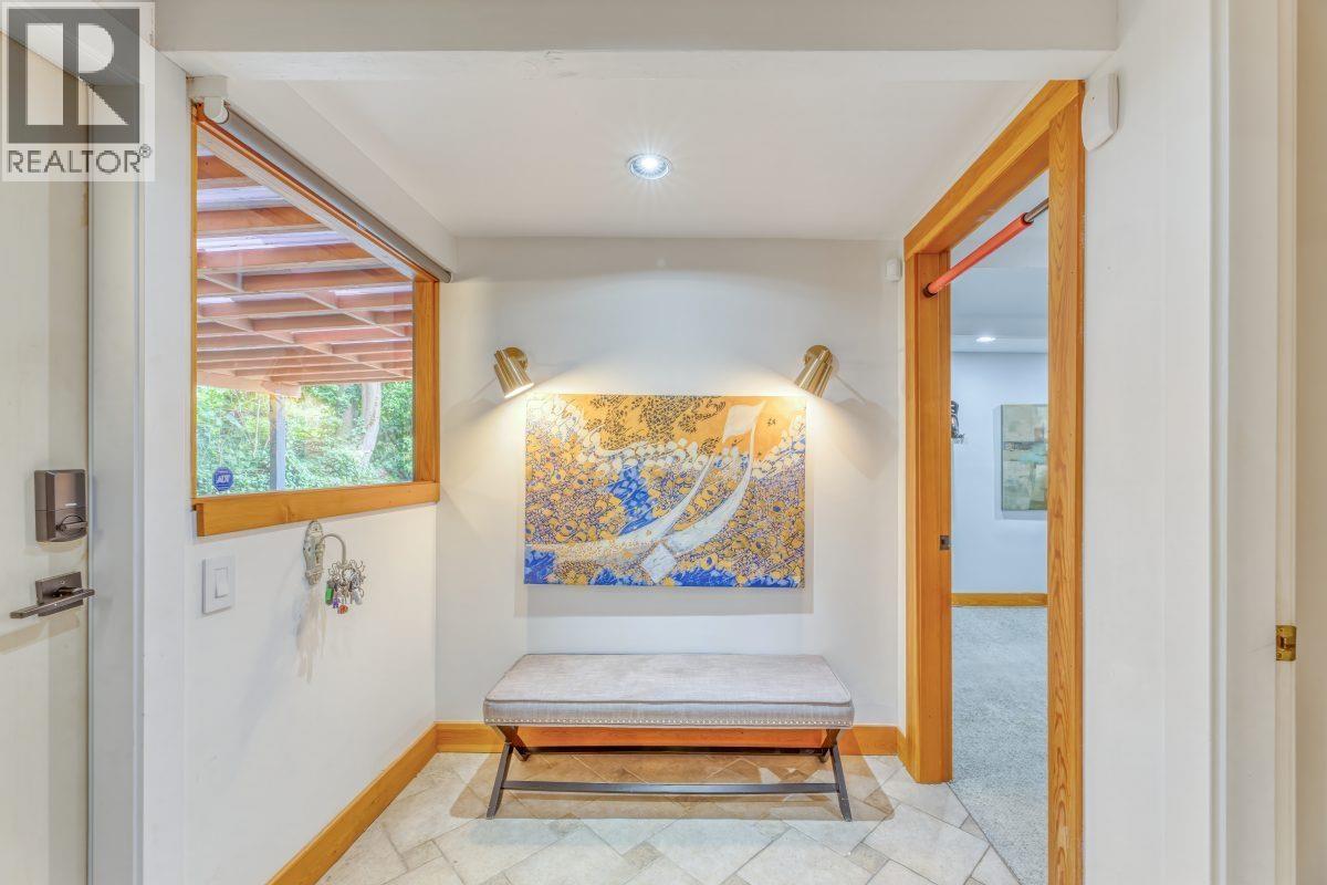 466 E Kings Road, North Vancouver, British Columbia  V7N 1H9 - Photo 35 - R3046663