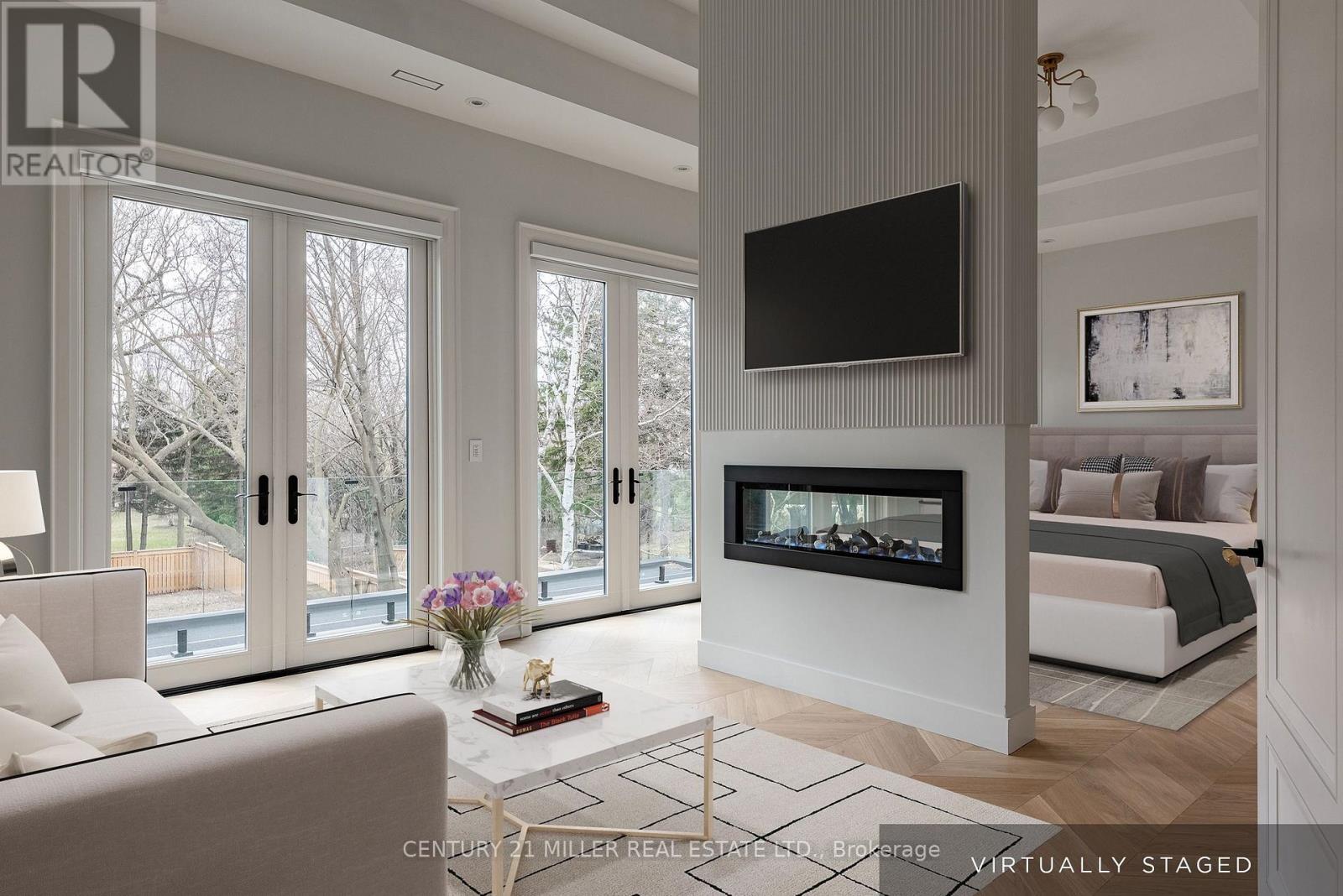 556 Fourth Line, Oakville, Ontario  L6L 5A7 - Photo 19 - W12339326