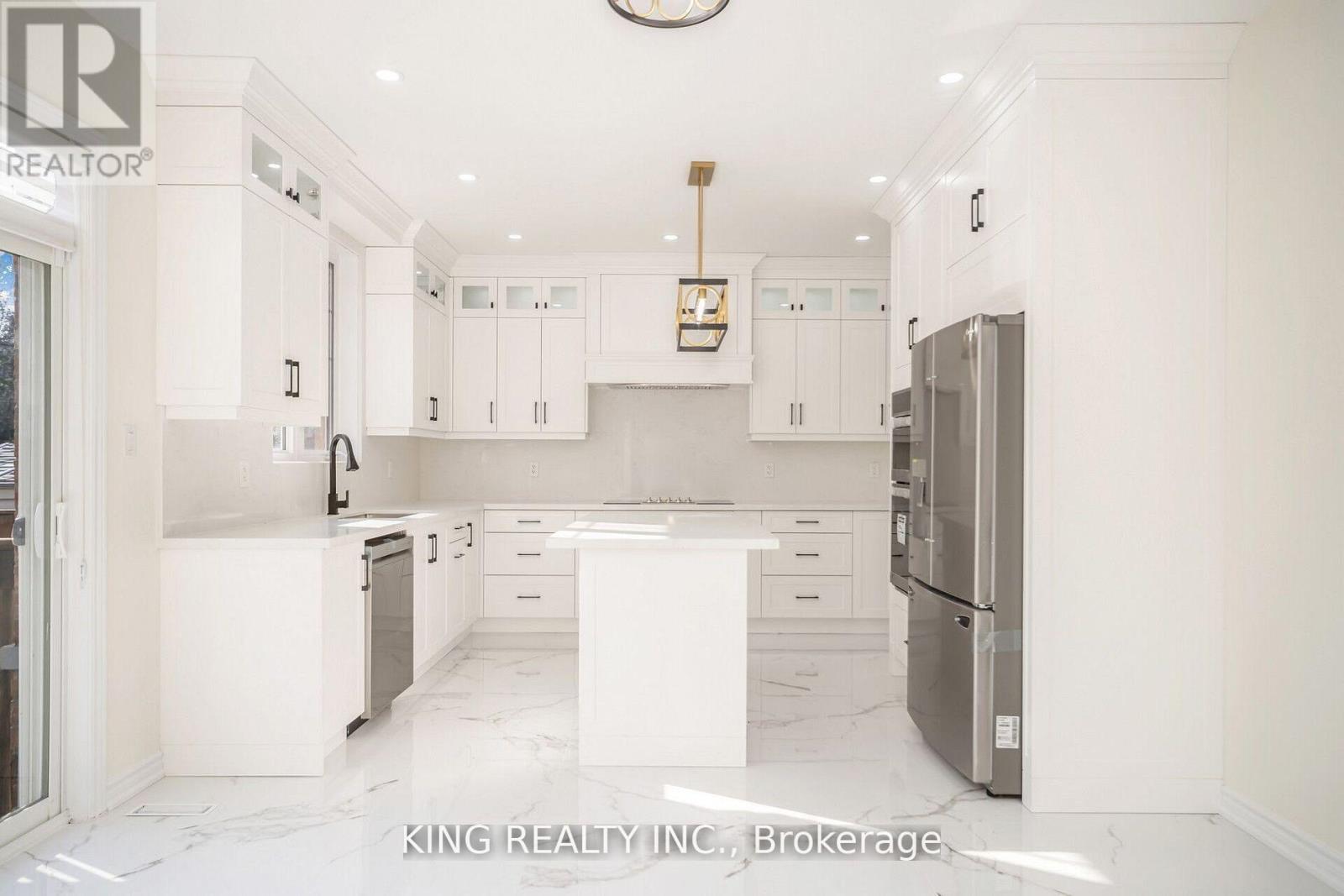 52 Haverstock Crescent, Brampton (Northwest Brampton), Ontario  L7A 0G1 - Photo 13 - W12397107