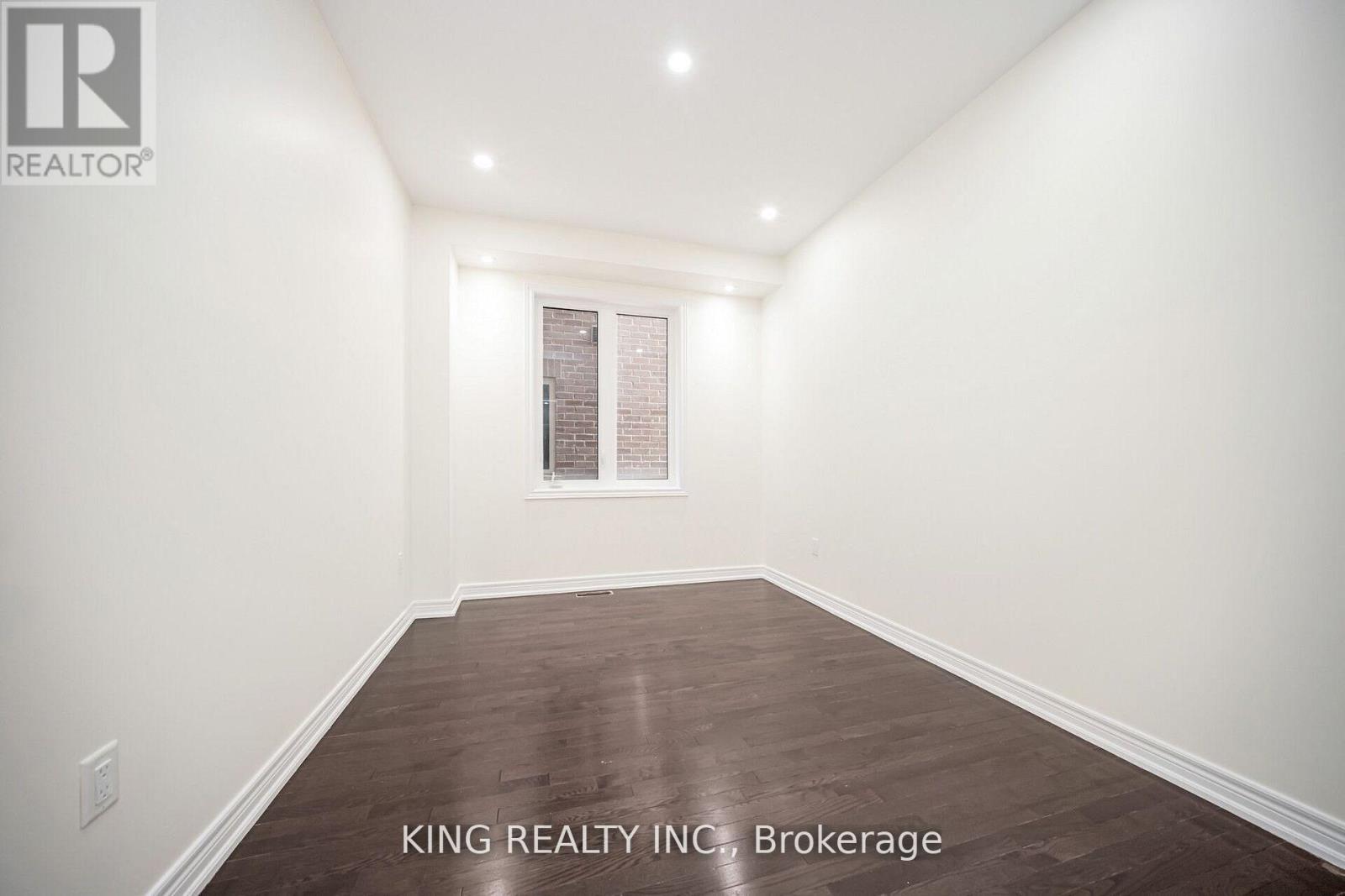 52 Haverstock Crescent, Brampton (Northwest Brampton), Ontario  L7A 0G1 - Photo 7 - W12397107