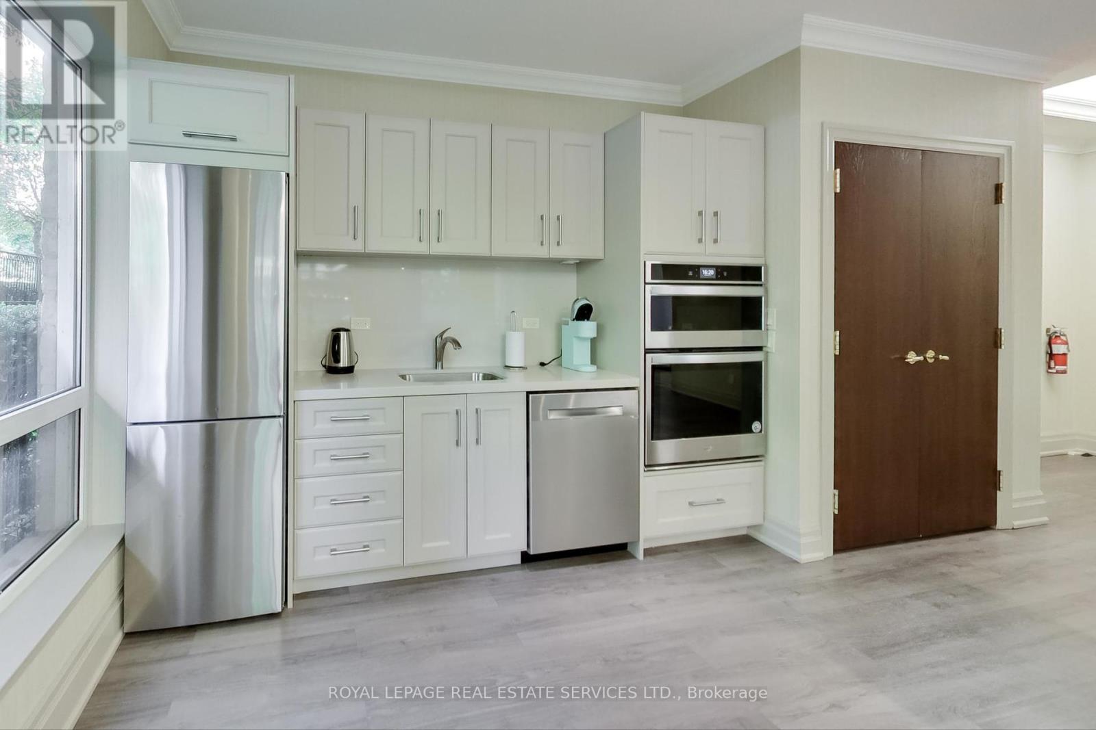 706 - 350 Mill Road, Toronto, Ontario  M9C 5R7 - Photo 34 - W12397108