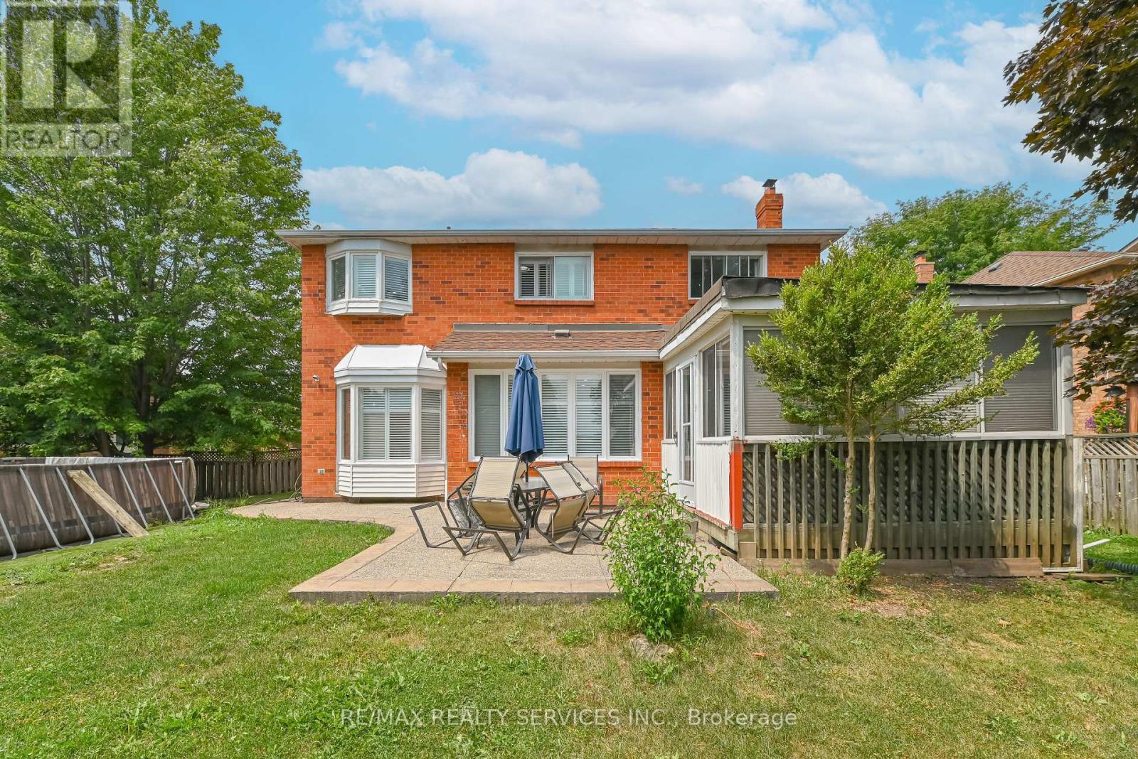 29 Leneck Avenue, Brampton (Northwood Park), Ontario  L6X 2A9 - Photo 33 - W12397113