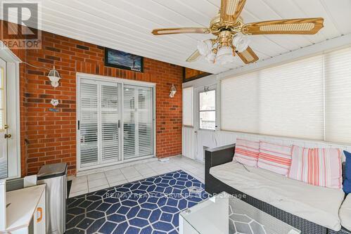 29 Leneck Avenue, Brampton (Northwood Park), Ontario  L6X 2A9 - Photo 44 - W12397113