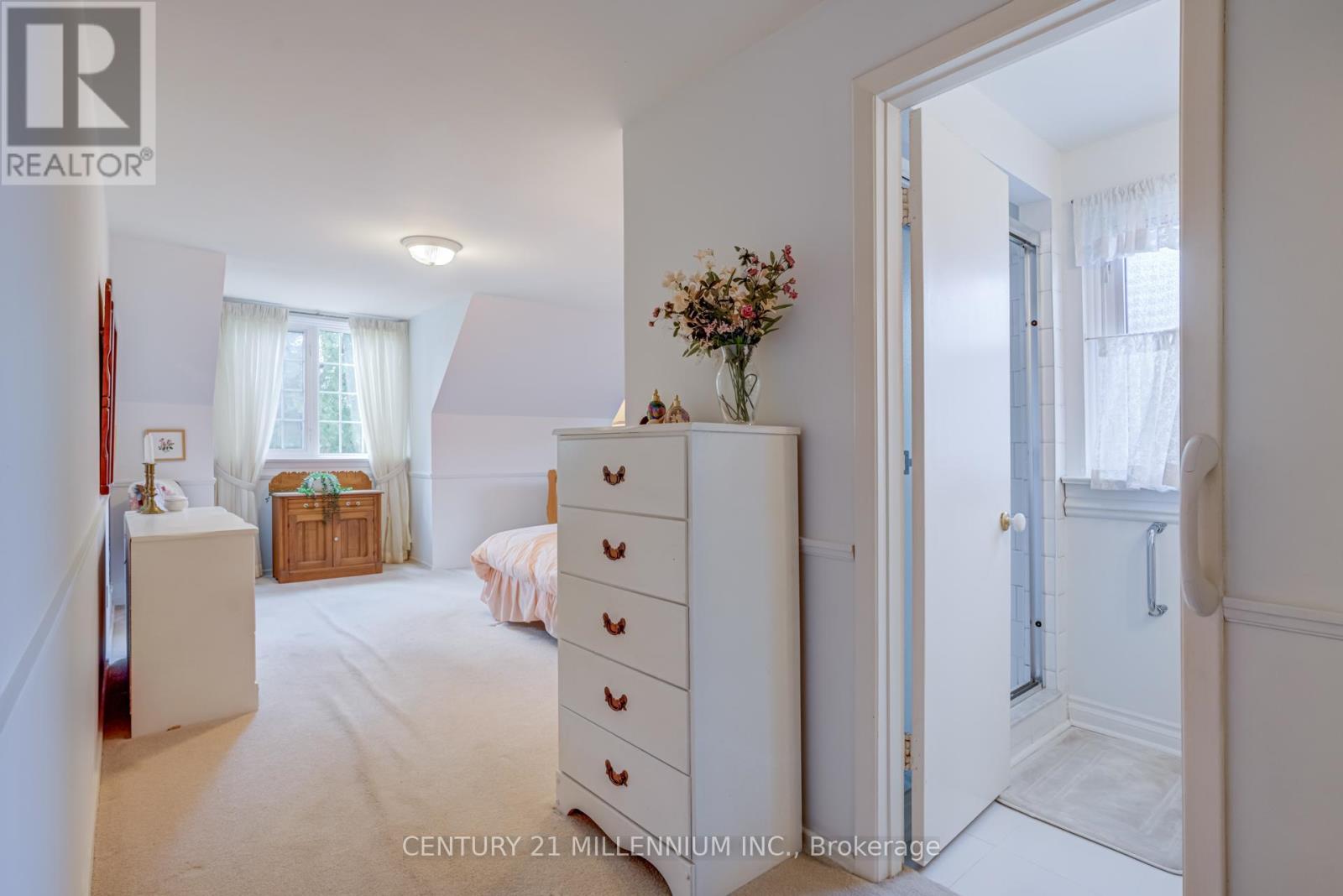 12 Alderway Avenue, Brampton, Ontario  L6Y 2B7 - Photo 18 - W12397117