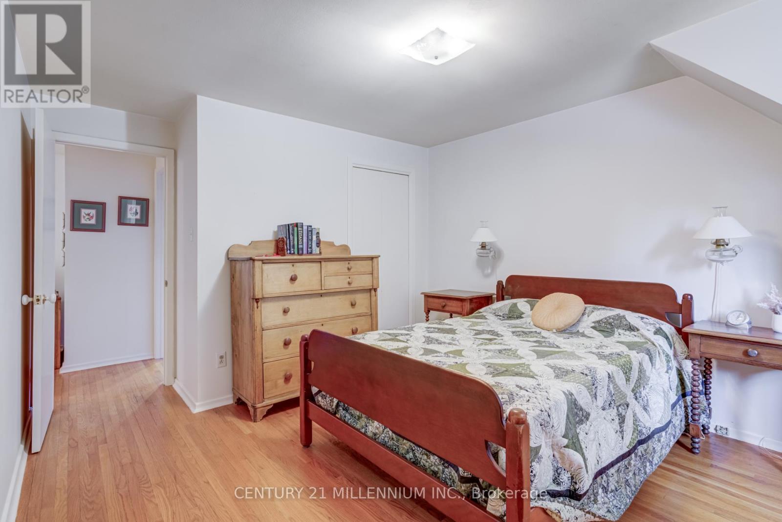 12 Alderway Avenue, Brampton, Ontario  L6Y 2B7 - Photo 20 - W12397117