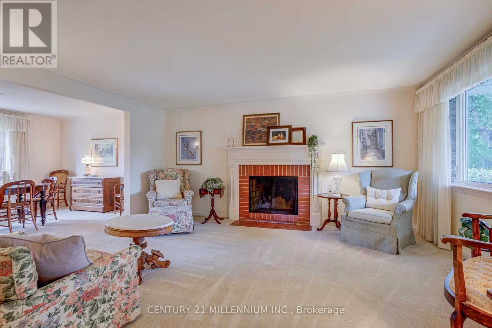 12 Alderway Avenue, Brampton, Ontario  L6Y 2B7 - Photo 6 - W12397117