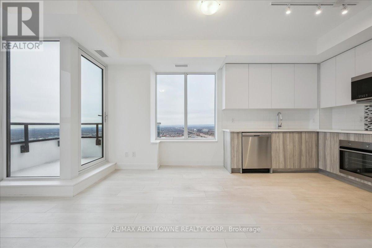 2203 - 297 Oak Walk Drive, Oakville (Ro River Oaks), Ontario  L6H 3R6 - Photo 15 - W12397126
