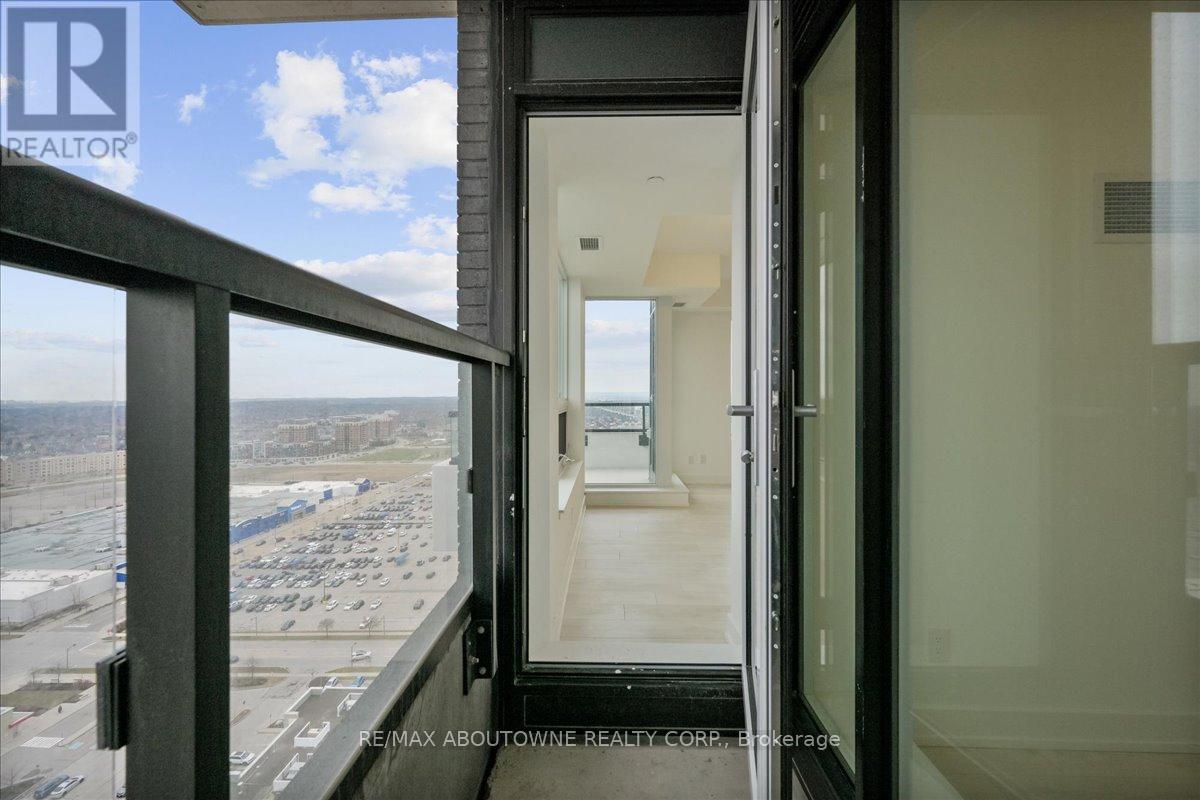 2203 - 297 Oak Walk Drive, Oakville (Ro River Oaks), Ontario  L6H 3R6 - Photo 34 - W12397126