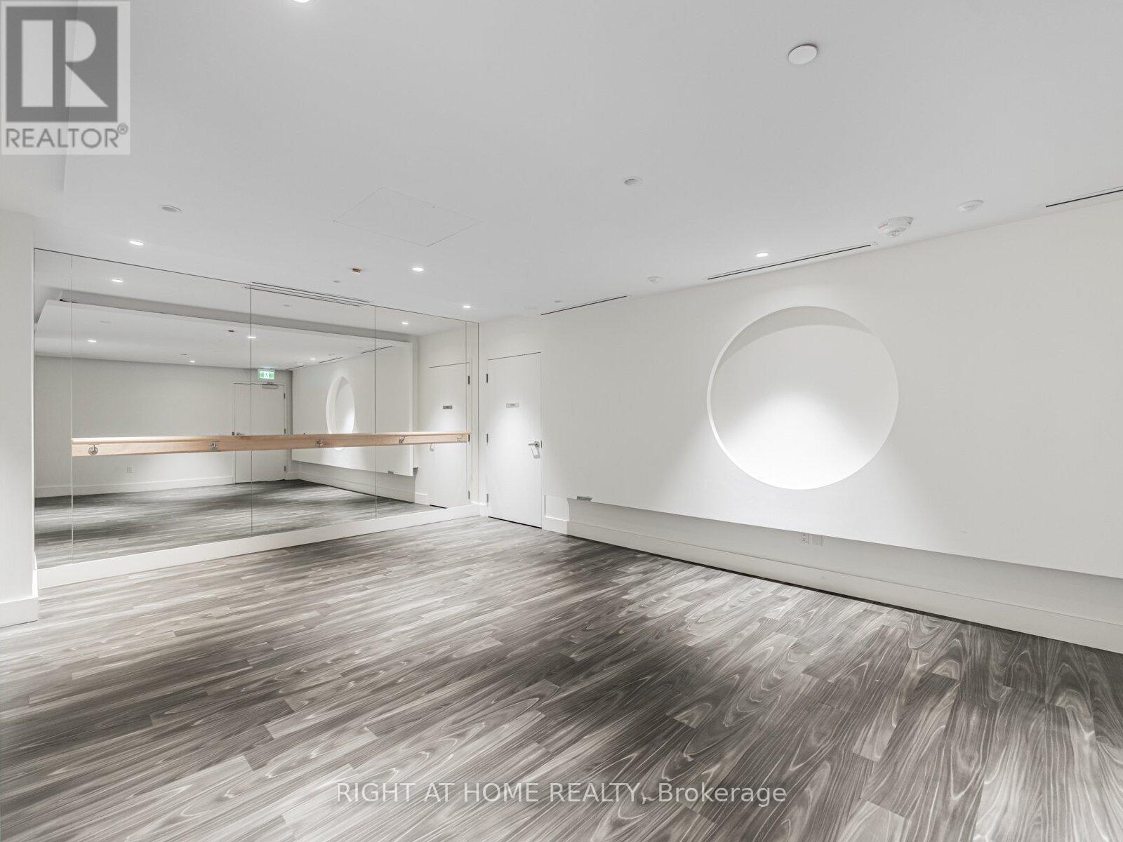 339 - 26 Gibbs Road, Toronto, Ontario  M9B 0E3 - Photo 25 - W12397190