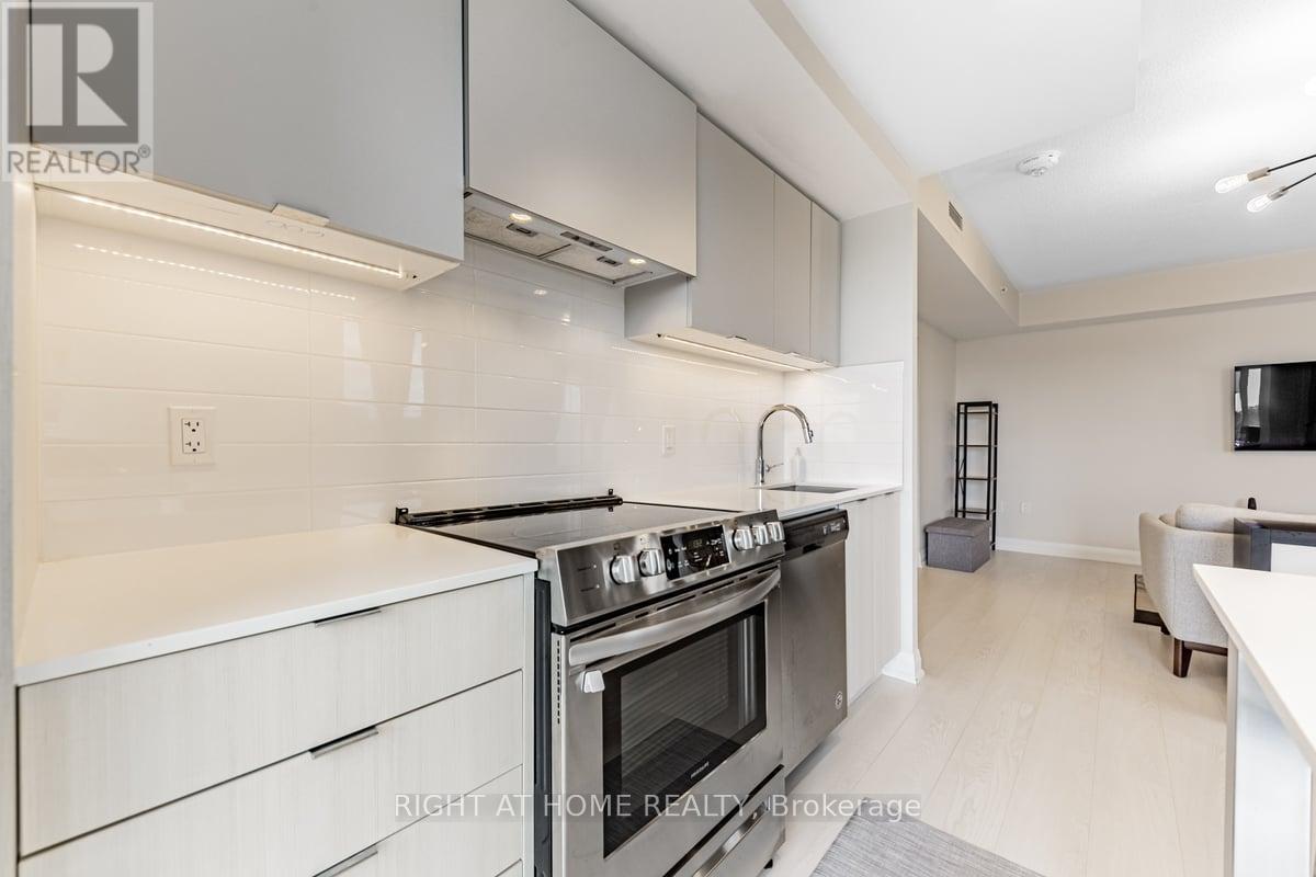 339 - 26 Gibbs Road, Toronto, Ontario  M9B 0E3 - Photo 9 - W12397190